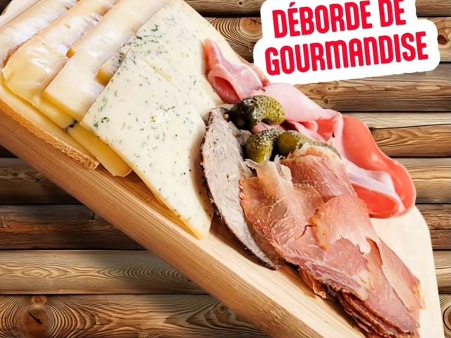 Au Chalet Des Amis Planche du Chalet